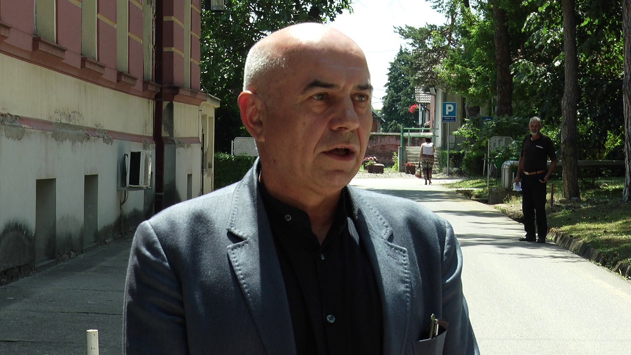 Милошевић: Чачанска болница једна од ретких која пружа стоматолошке услуге особама са инвалидитетом